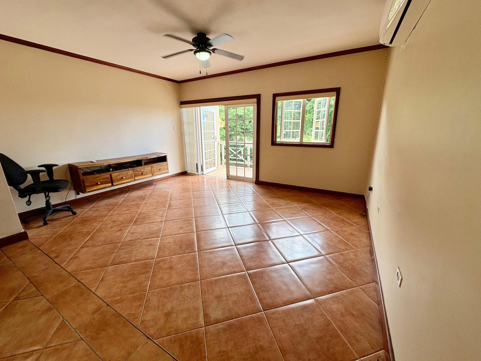 Seventh image of Townhouse-20 Manor Park Drive in Kingston 8, St. Andrew, Jamaica - property is For Sale