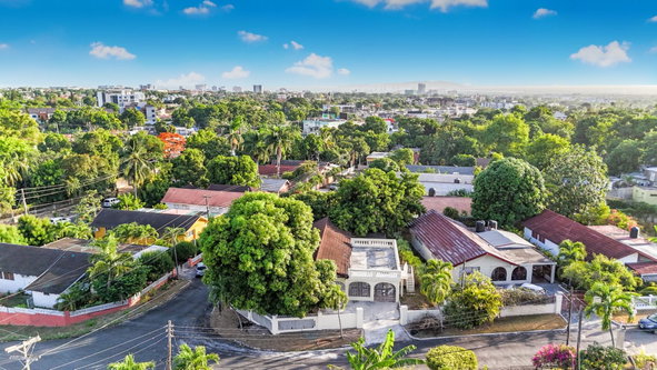 Second image of 1 Whiteford Close in Kingston 6, St. Andrew, Jamaica - property is For Sale
