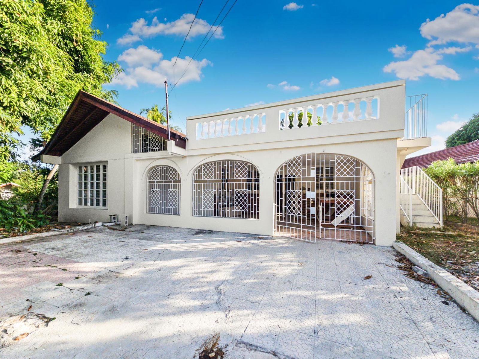 Charming-4-Bedroom-House-for-Sale-in-Jacks-Hill-Kingston-6-–-Renovation-Opportunity Third image of 1 Whiteford Close in Kingston 6, St. Andrew, Jamaica - property is For Sale