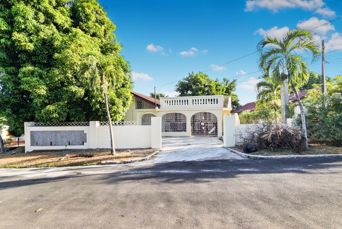 Fourth image of 1 Whiteford Close in Kingston 6, St. Andrew, Jamaica - property is For Sale