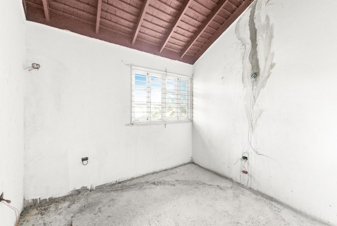 Eighth image of 1 Whiteford Close in Kingston 6, St. Andrew, Jamaica - property is For Sale