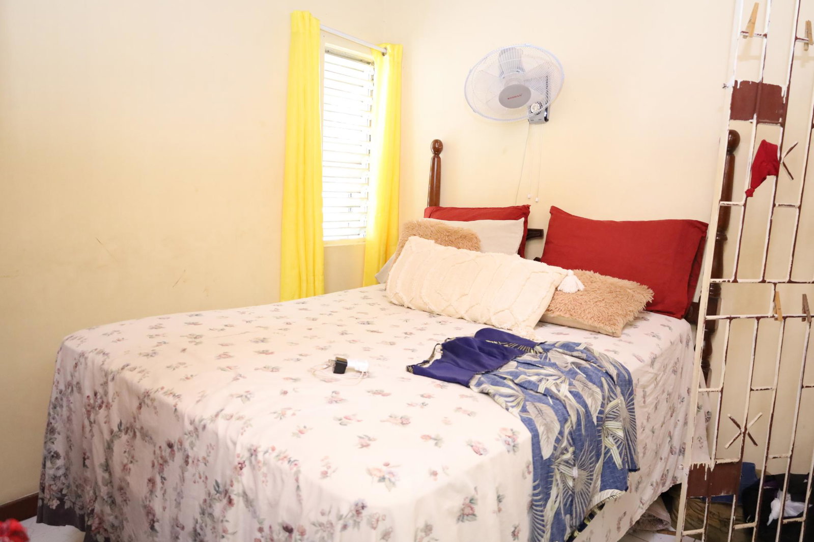 Eleventh image of 5 Acres Place, Queensbury in Kingston 19, St. Andrew, Jamaica - property is For Sale
