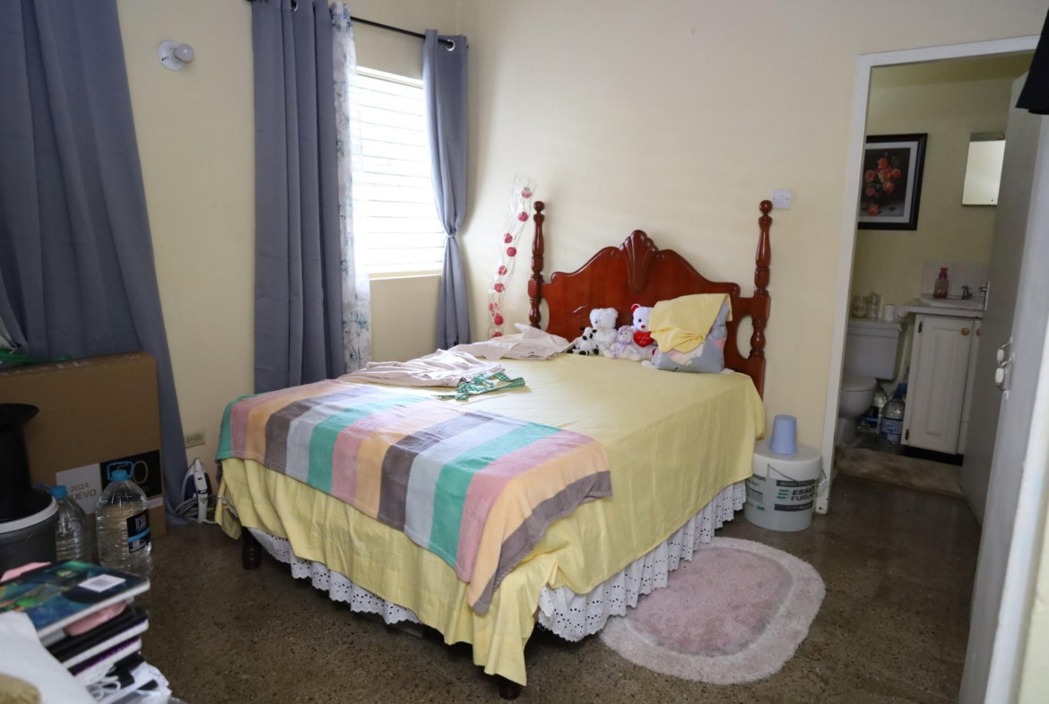 Ninth image of 5 Acres Place, Queensbury in Kingston 19, St. Andrew, Jamaica - property is For Sale