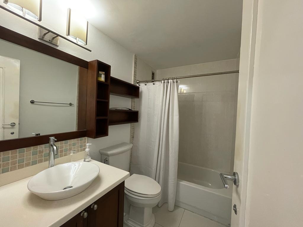 Fourth image of Apt 2hw-17 Kingsway in Kingston 10, St. Andrew, Jamaica - property is For Rent