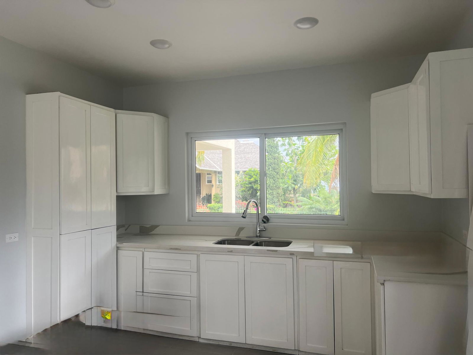 Contemporary-Townhouse-for-Sale-in-Ocho-Rios-St.-Ann-Caribbean-Sea-Views Eighth image of Ocho Rios Bypass, Buckfie in Ocho Rios, St. Ann, Jamaica - property is For Sale