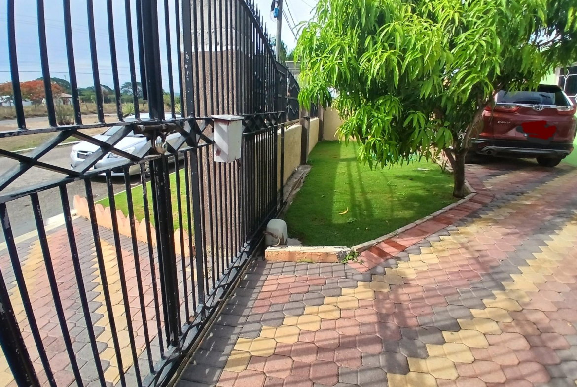 Seventh image of 22 Homestead Parkway in Spanish Town, St. Catherine, Jamaica - property is For Rent