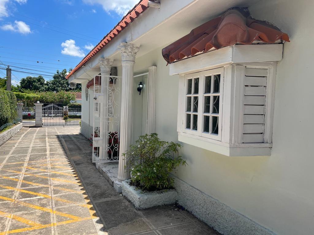 First image of 18 Glenhope Avenue in Kingston 6, St. Andrew, Jamaica - property is For Rent