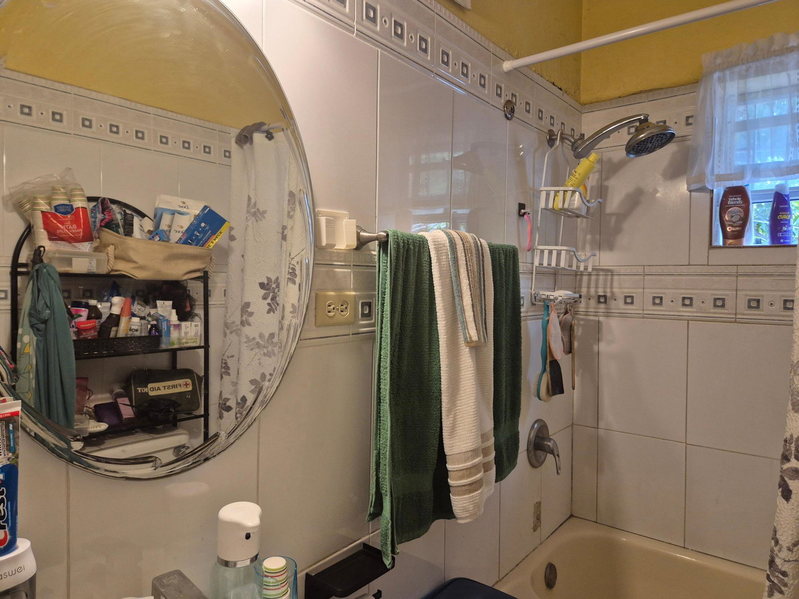 Eleventh image of 19 Fort Nugent Drive in Kingston 17, St. Andrew, Jamaica - property is For Sale