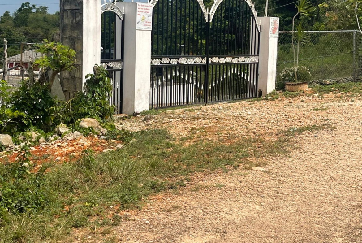 Second image of Epping Forrest in Old England, Manchester, Jamaica - property is For Sale