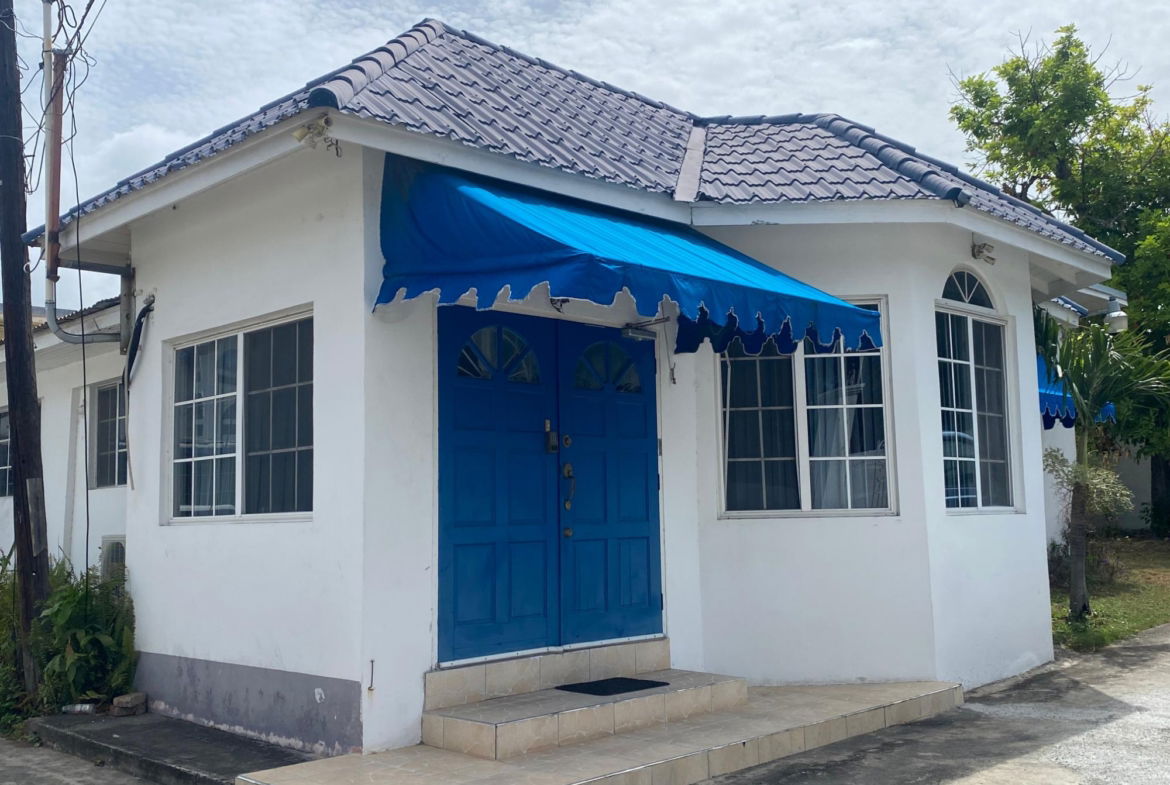 Fourth image of 8 Devon Road in Kingston 10, St. Andrew, Jamaica - property is For Sale