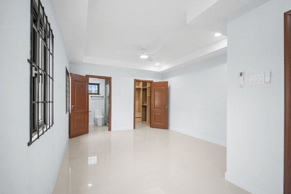 Fourth image of 39 Oak Estate in Greater Portmore, St. Catherine, Jamaica - property is For Rent