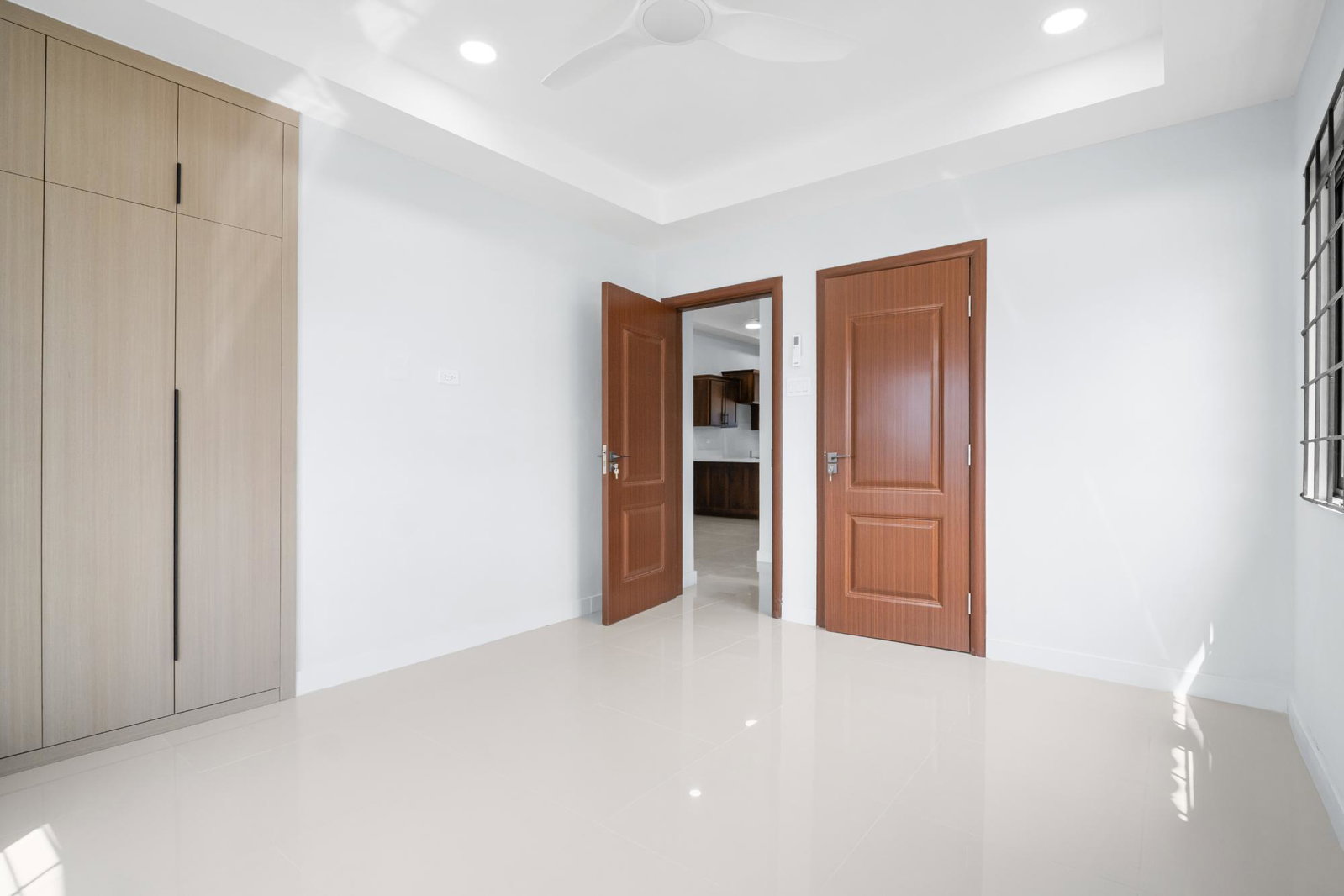 Eighth image of 39 Oak Estate in Greater Portmore, St. Catherine, Jamaica - property is For Rent