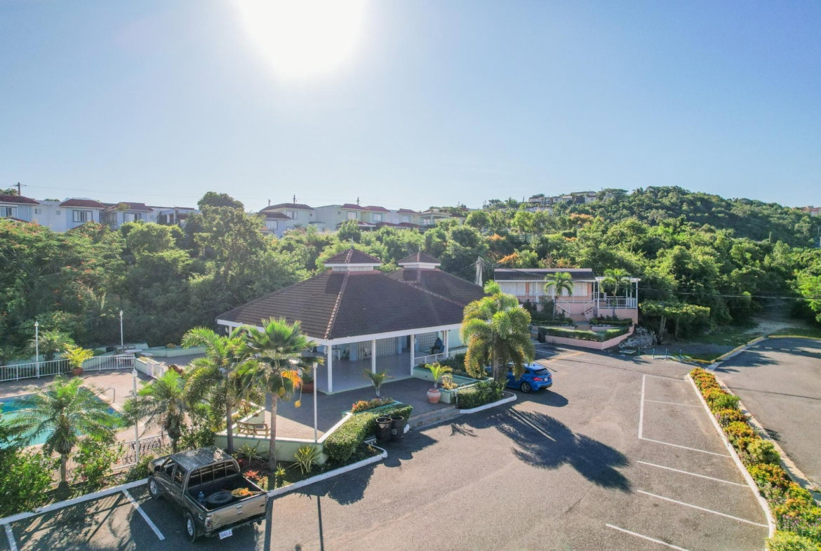 Fourth image of 15- Tecoma Mews in Kingston 6, St. Andrew, Jamaica - property is For Rent