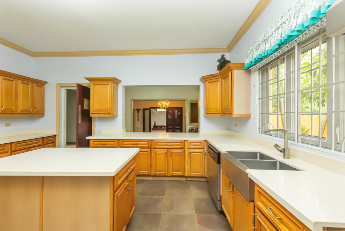 Ninth image of 4 Gwendon Park in Kingston 8, St. Andrew, Jamaica - property is For Sale