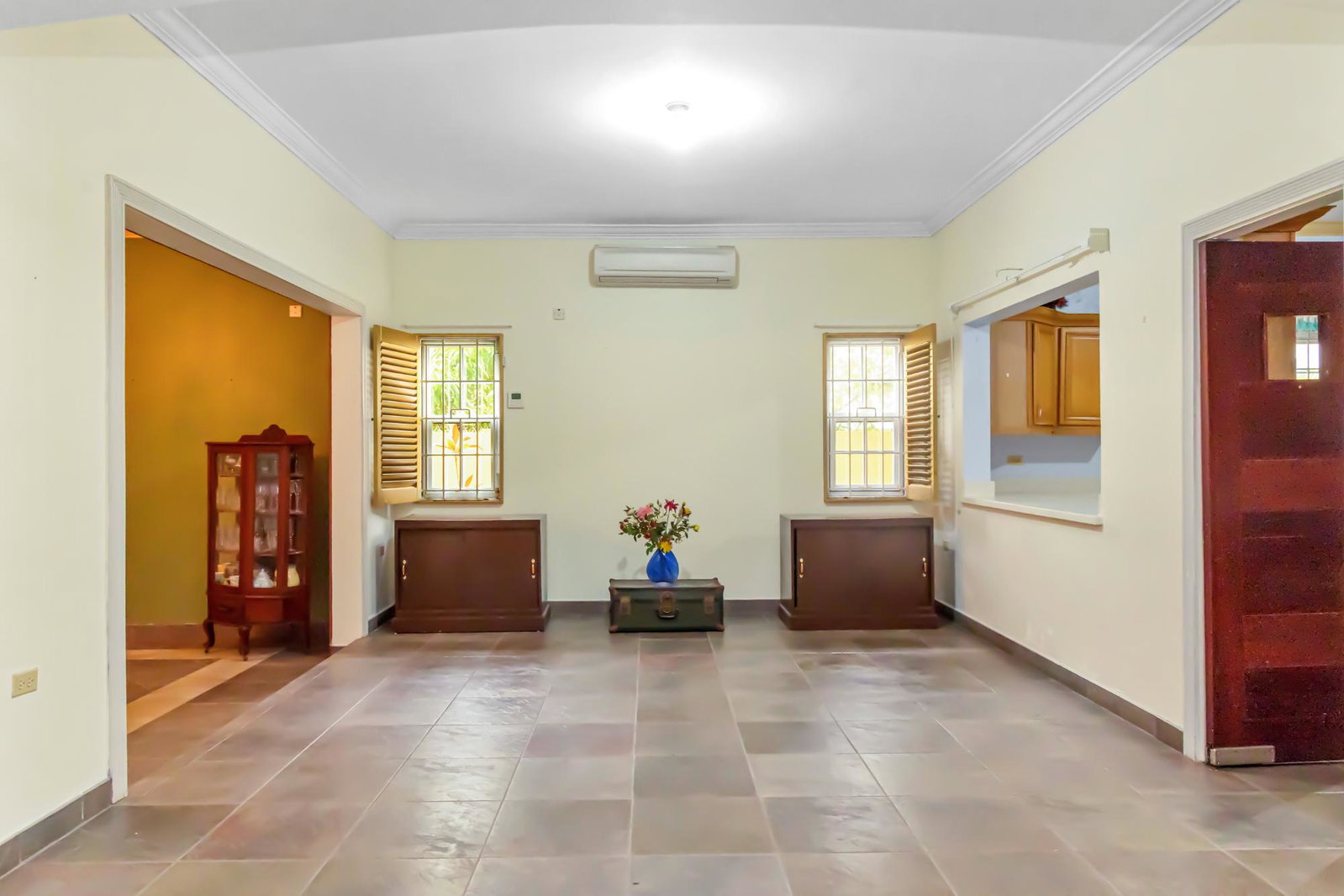 Tenth image of 4 Gwendon Park in Kingston 8, St. Andrew, Jamaica - property is For Sale