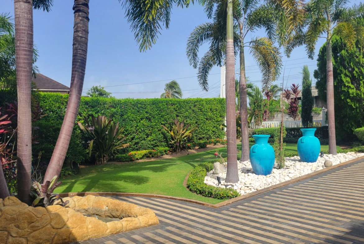 Third image of 37 Reading Avenue in Spanish Town, St. Catherine, Jamaica - property is For Sale