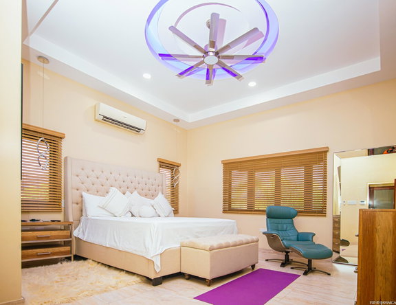 Tenth image of 37 Reading Avenue in Spanish Town, St. Catherine, Jamaica - property is For Sale