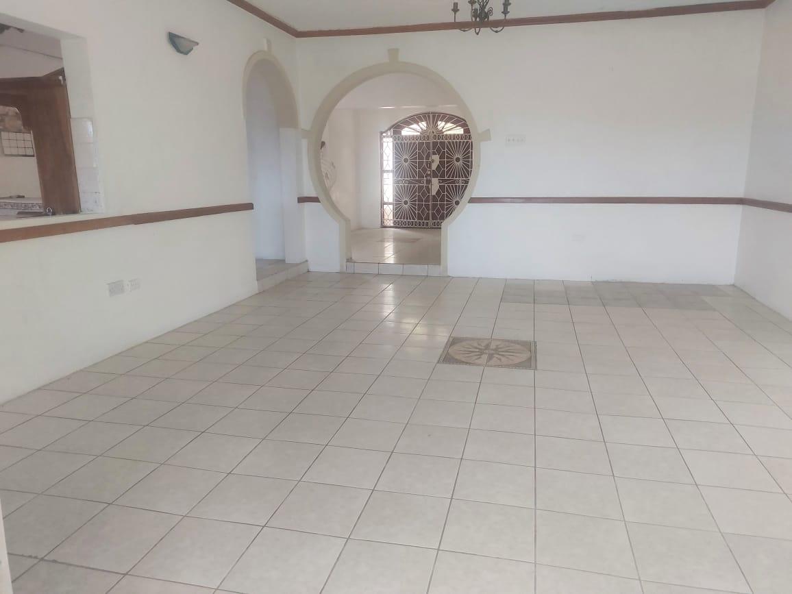 Elegant-6-Bedroom-House-for-Sale-in-Fairfield-Estate-St.-James-Jamaica Ninth image of Fairfield Estate in Montego Bay, St. James, Jamaica - property is For Sale