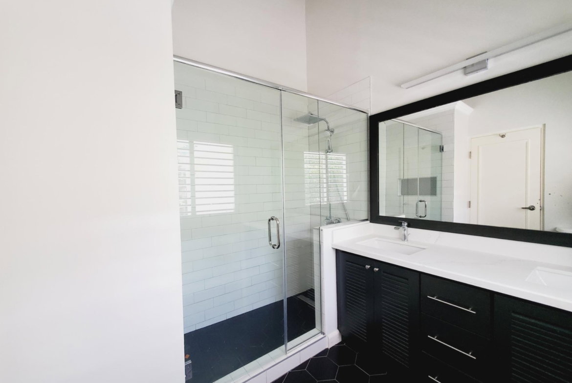 Nineteenth image of 262- Orchard Avenue, The Palms in Priory, St. Ann, Jamaica - property is For Rent