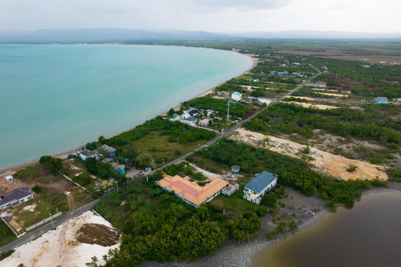 First image of Everglades Center Black r in Parottee, St. Elizabeth, Jamaica - property is For Sale