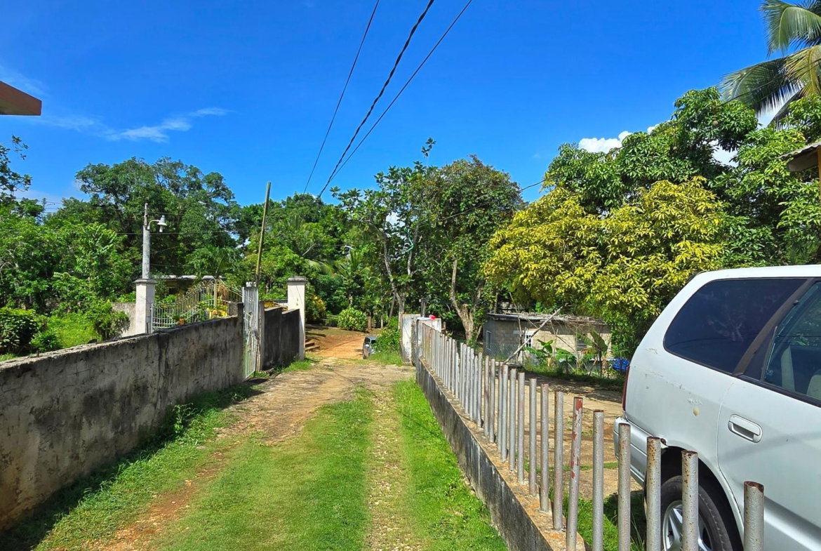 Eleventh image of Big Rock, Victoria Linste in Linstead, St. Catherine, Jamaica - property is For Sale