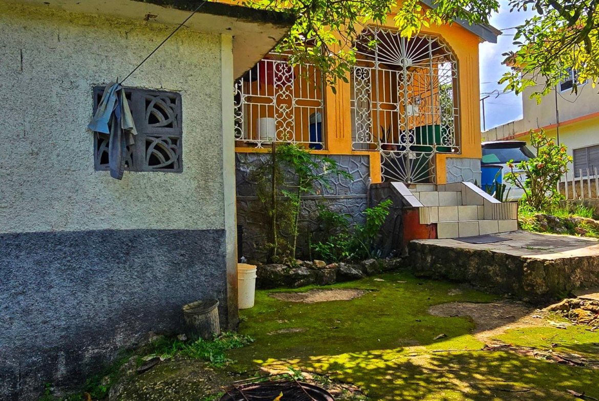 Fourth image of Big Rock, Victoria Linste in Linstead, St. Catherine, Jamaica - property is For Sale