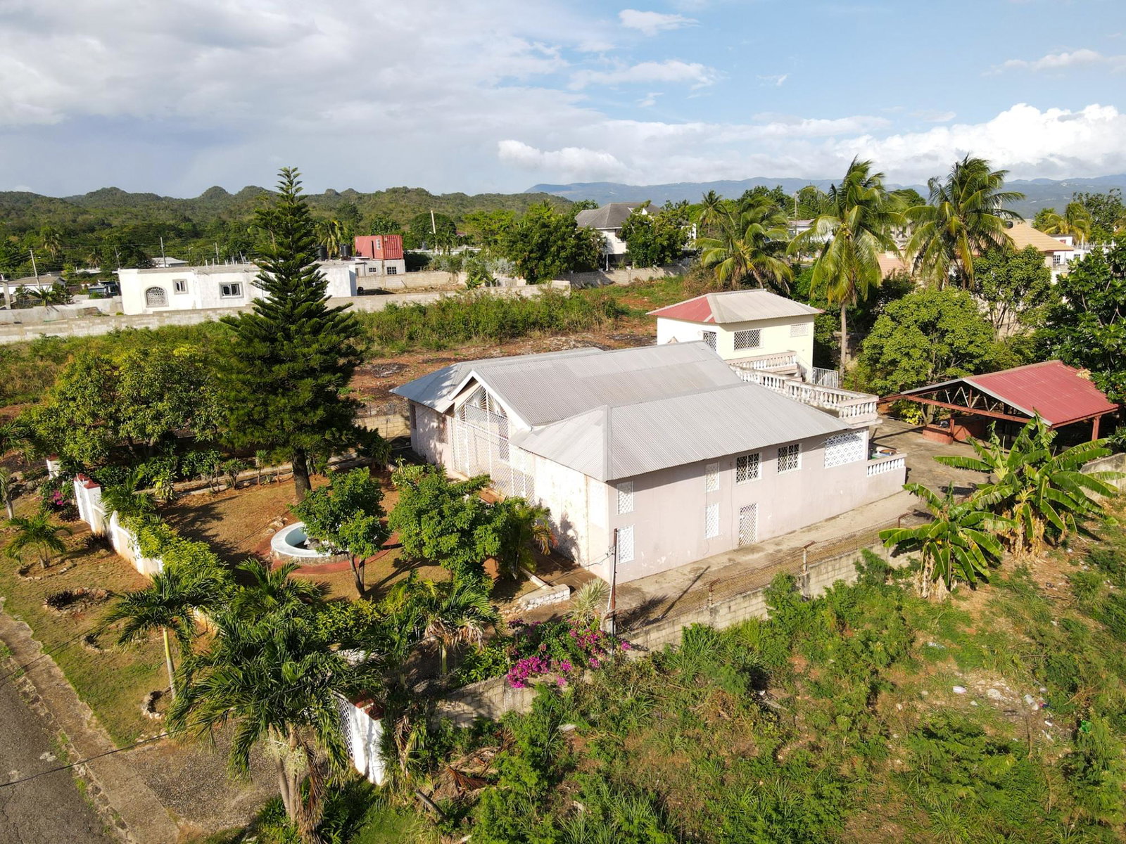 Fixer-Upper-House-for-Sale-in-Green-Acres-St.-Catherine-Jamaica-Investment-Opportunity Third image of Century Boulevard in Green Acres, St. Catherine, Jamaica - property is For Sale