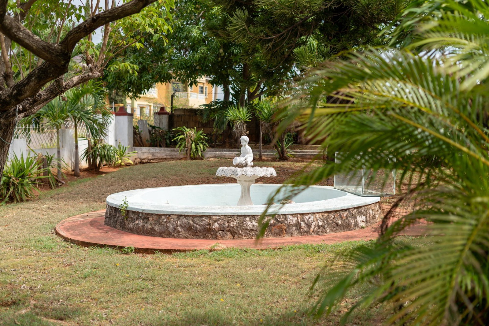 Fixer-Upper-House-for-Sale-in-Green-Acres-St.-Catherine-Jamaica-Investment-Opportunity Seventh image of Century Boulevard in Green Acres, St. Catherine, Jamaica - property is For Sale