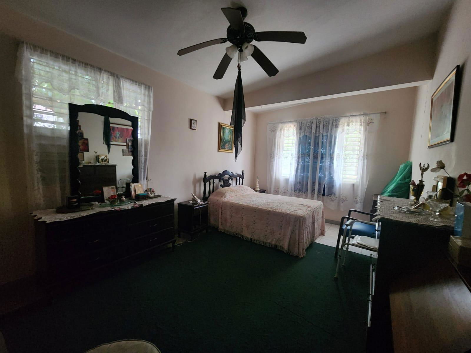 Fixer-Upper-House-for-Sale-in-Hope-Pastures-St.-Andrew-Jamaica Seventh image of 33 Hart Boulevard, Hope Past in Kingston 6, St. Andrew, Jamaica - property is For Sale