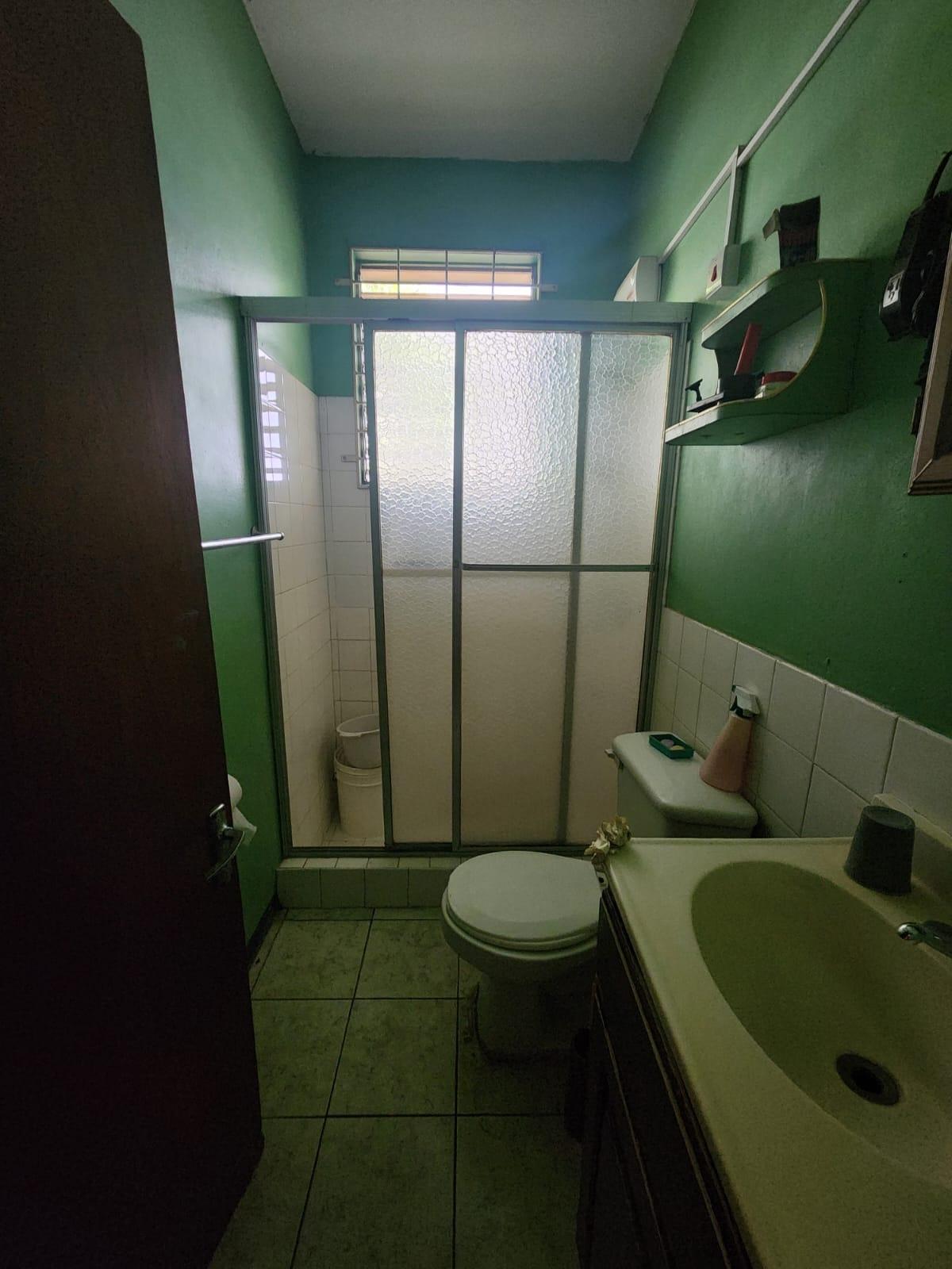 Fixer-Upper-House-for-Sale-in-Hope-Pastures-St.-Andrew-Jamaica Ninth image of 33 Hart Boulevard, Hope Past in Kingston 6, St. Andrew, Jamaica - property is For Sale