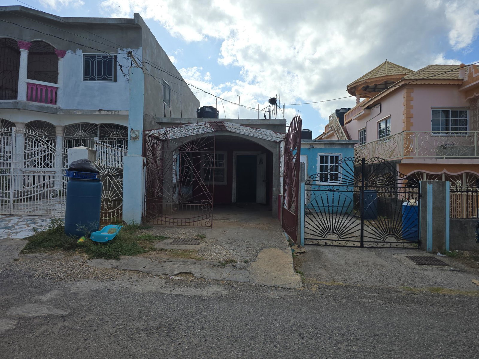 Second image of 316 Seaview Drive West in Old Harbour, St. Catherine, Jamaica - property is For Sale