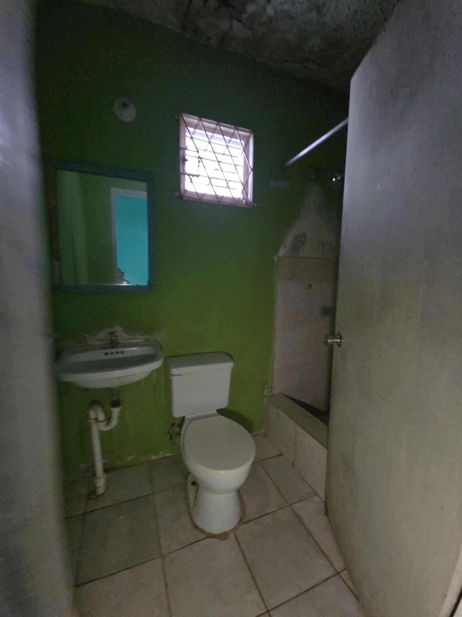 Seventeenth image of 316 Seaview Drive West in Old Harbour, St. Catherine, Jamaica - property is For Sale