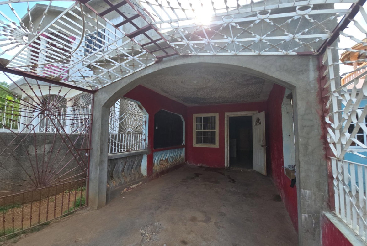 Fourth image of 316 Seaview Drive West in Old Harbour, St. Catherine, Jamaica - property is For Sale