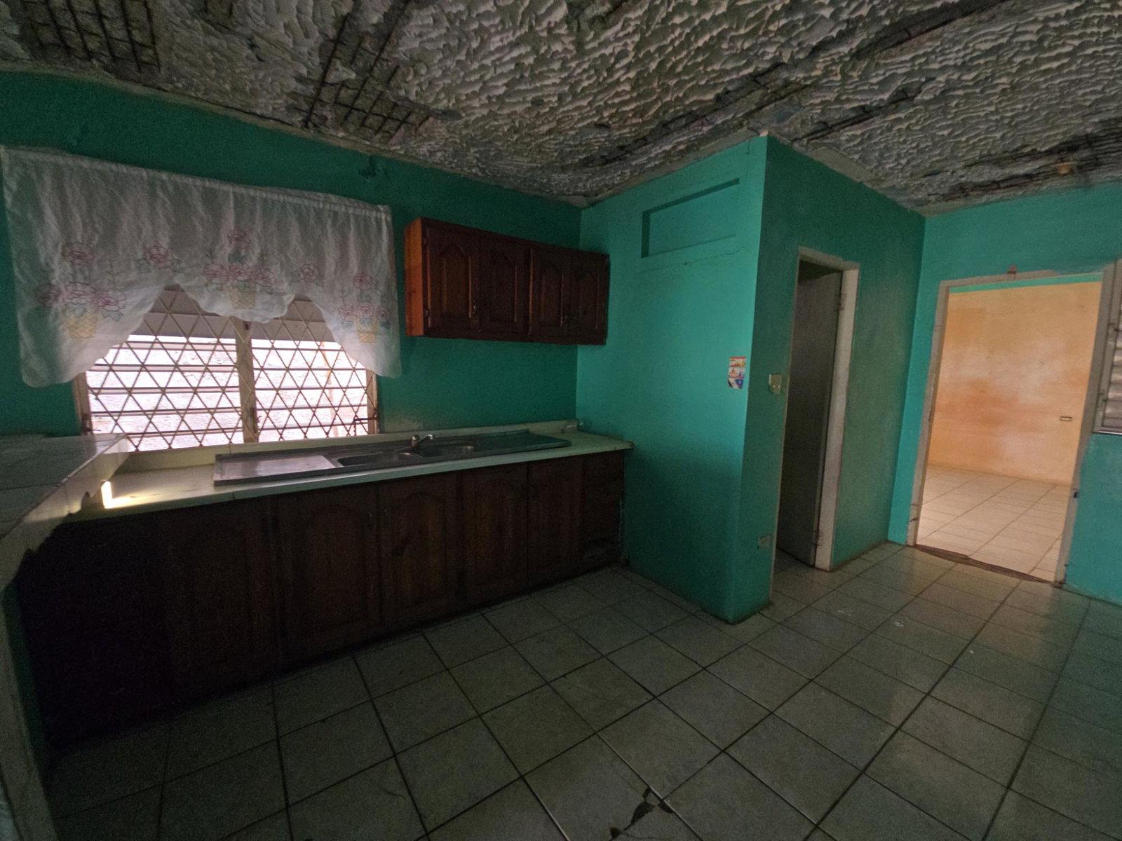 Sixth image of 316 Seaview Drive West in Old Harbour, St. Catherine, Jamaica - property is For Sale