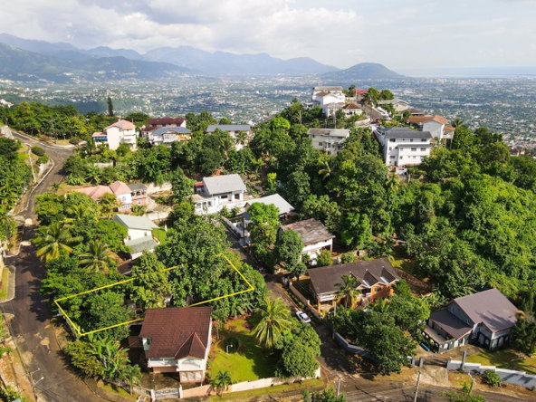 Seventeenth image of 6 Kirkland Close, Red Hills in Red Hills, St. Andrew, Jamaica - property is For Sale
