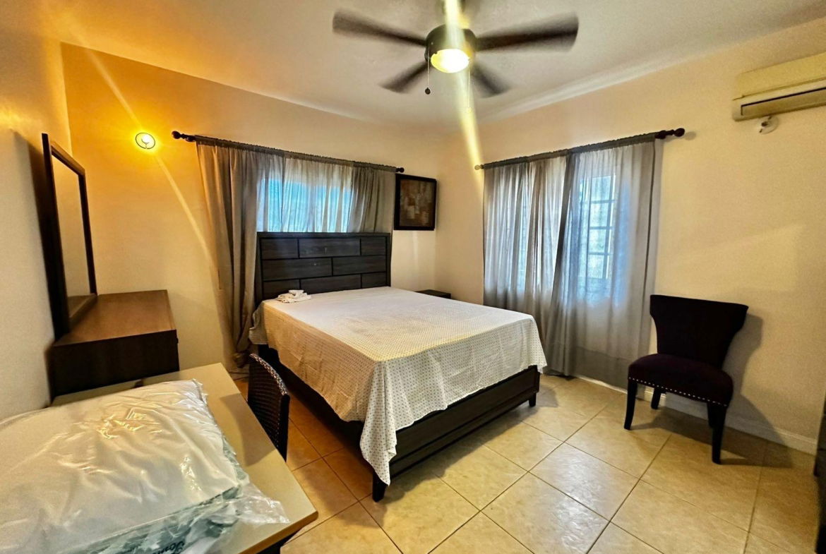 Thirteenth image of 23-1 Marley Road in Kingston 6, St. Andrew, Jamaica - property is For Rent