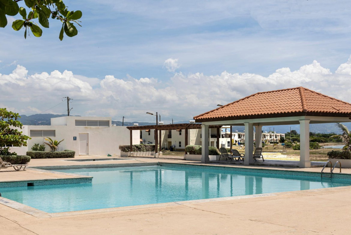 Fifth image of 305- Bayfront Villas And Apart in Port Henderson, St. Catherine, Jamaica - property is For Sale