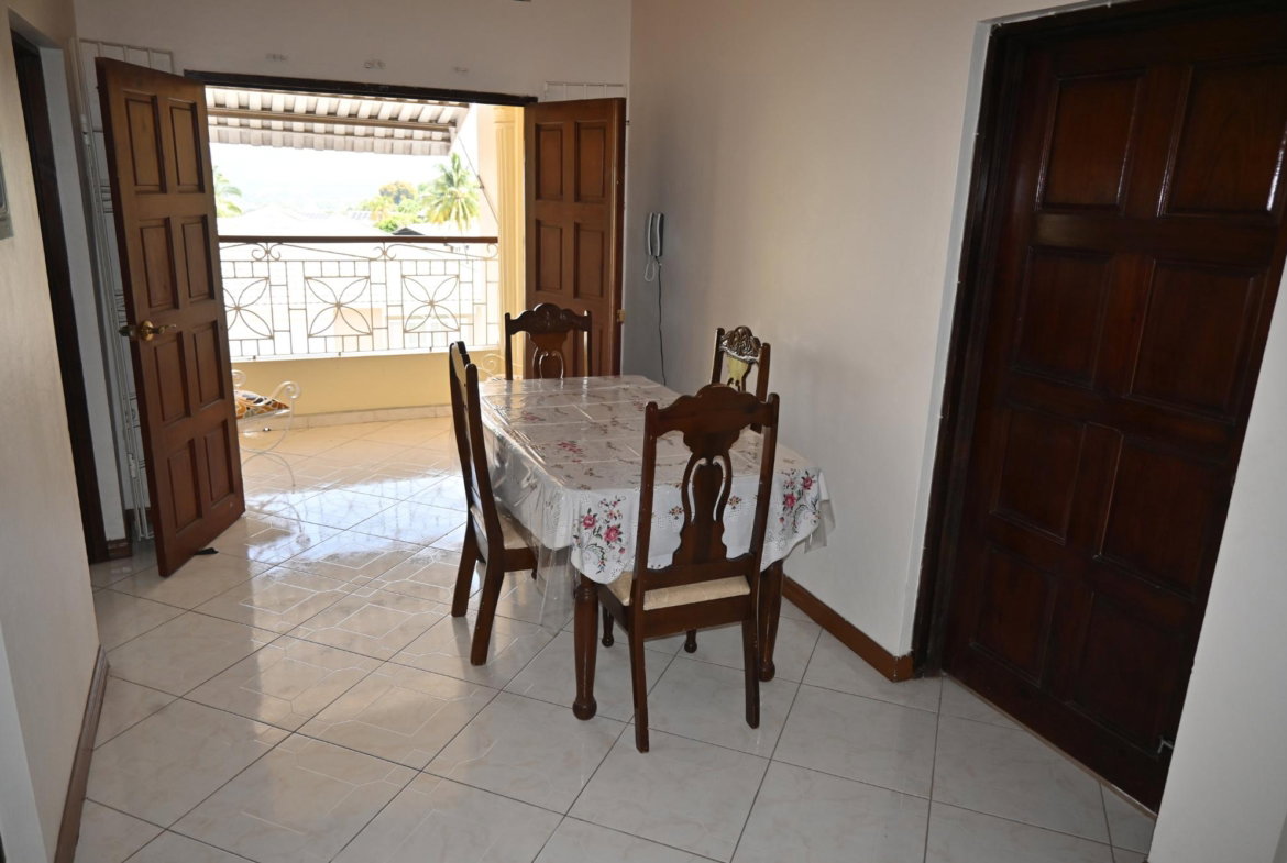 Fifth image of 14 Blythewood Drive in Kingston 6, St. Andrew, Jamaica - property is For Rent