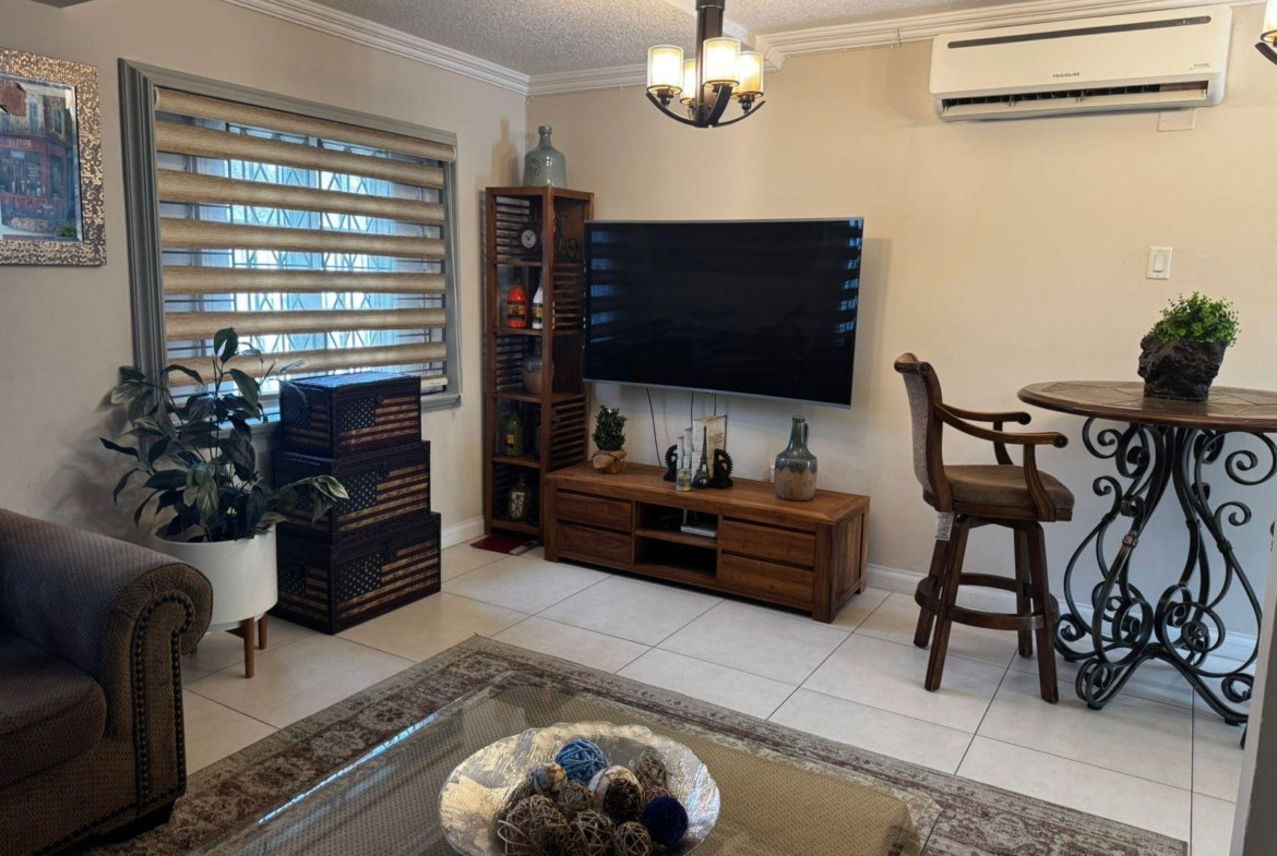 Second image of Ph13-5 Comlin Bank Road in Kingston 5, St. Andrew, Jamaica - property is For Rent