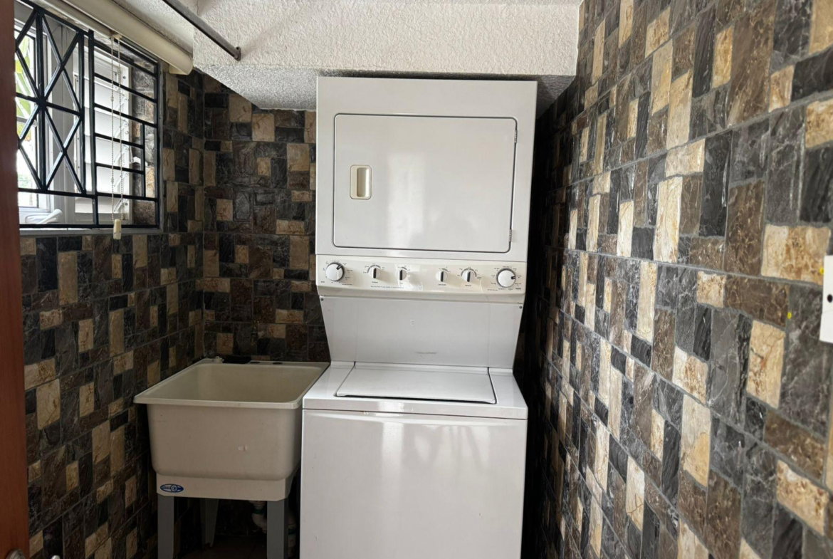 Fourteenth image of Ph13-5 Comlin Bank Road in Kingston 5, St. Andrew, Jamaica - property is For Rent