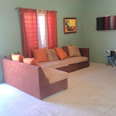 Second image of 33 Collingwood Cir, Portmore in Greater Portmore, St. Catherine, Jamaica - property is For Rent