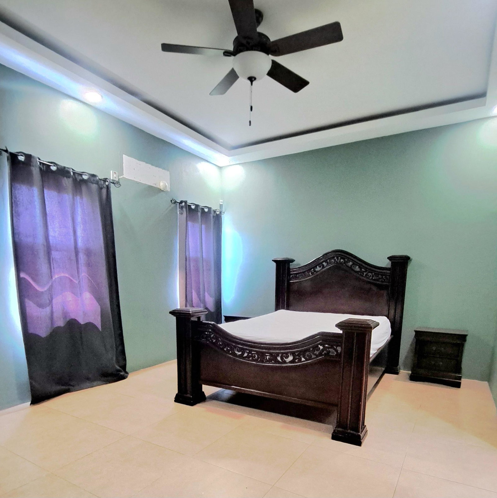 Sixteenth image of 33 Collingwood Cir, Portmore in Greater Portmore, St. Catherine, Jamaica - property is For Rent