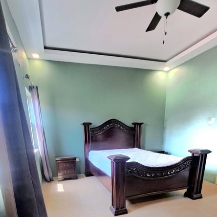 Seventeenth image of 33 Collingwood Cir, Portmore in Greater Portmore, St. Catherine, Jamaica - property is For Rent