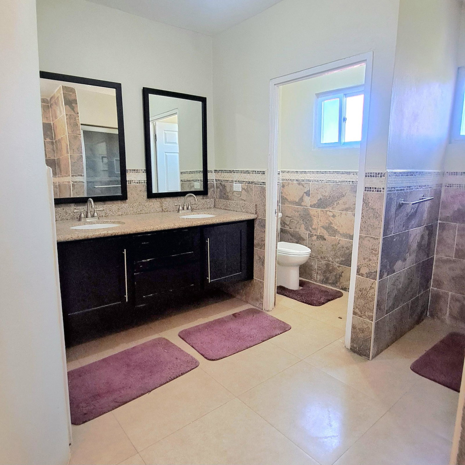 Twenty-Fourth image of 33 Collingwood Cir, Portmore in Greater Portmore, St. Catherine, Jamaica - property is For Rent