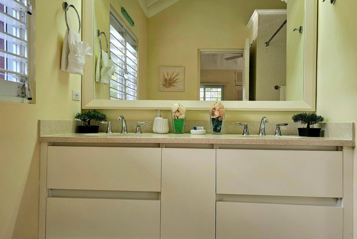Seventeenth image of 718 Coco Plum Avenue in Richmond, St. Ann, Jamaica - property is For Rent