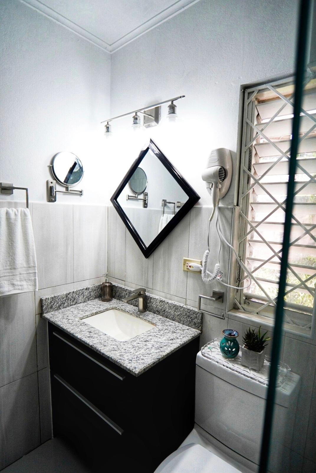 Fourteenth image of 9a- Leader Avenue in Montego Bay, St. James, Jamaica - property is For Rent