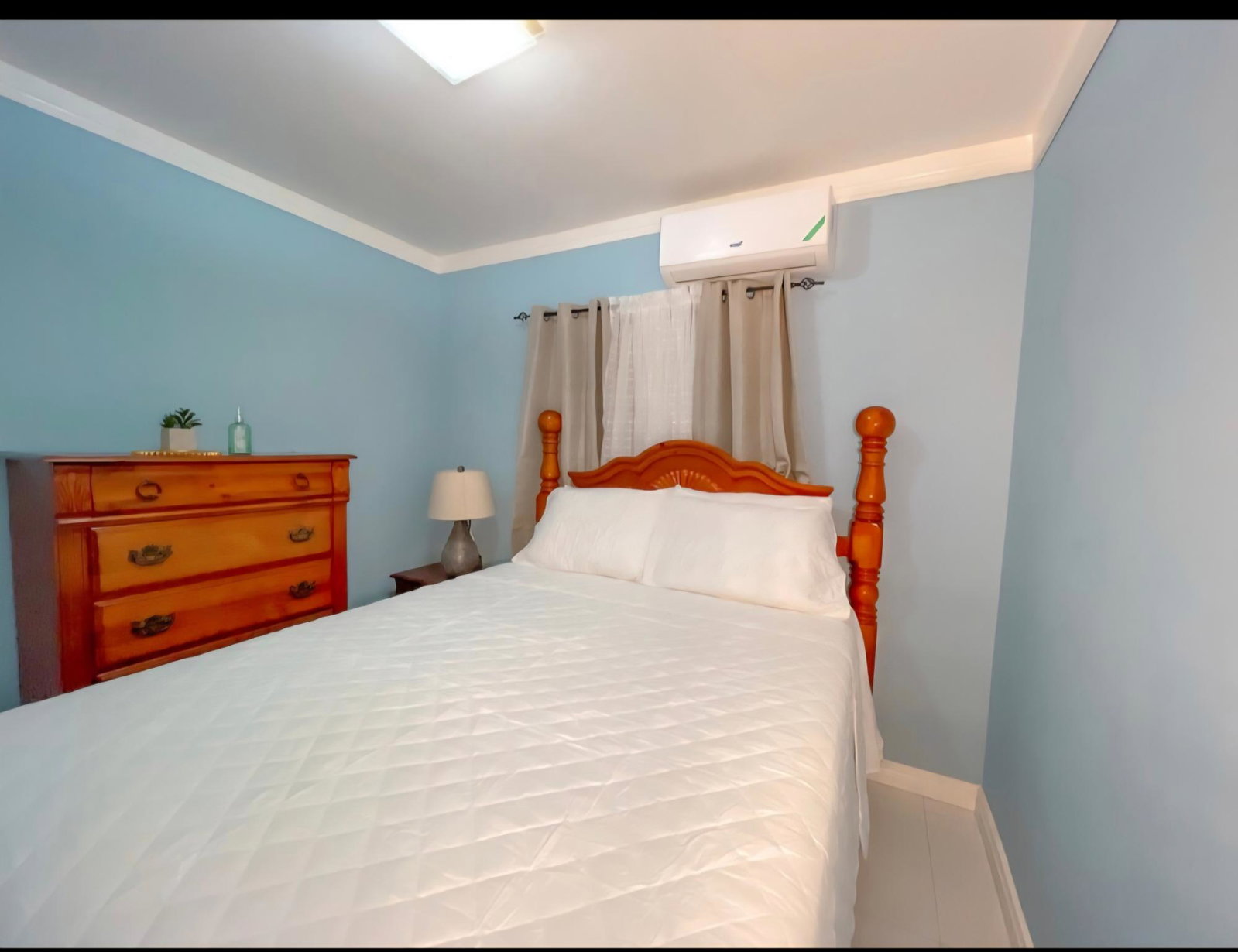 Eighteenth image of 9a- Leader Avenue in Montego Bay, St. James, Jamaica - property is For Rent
