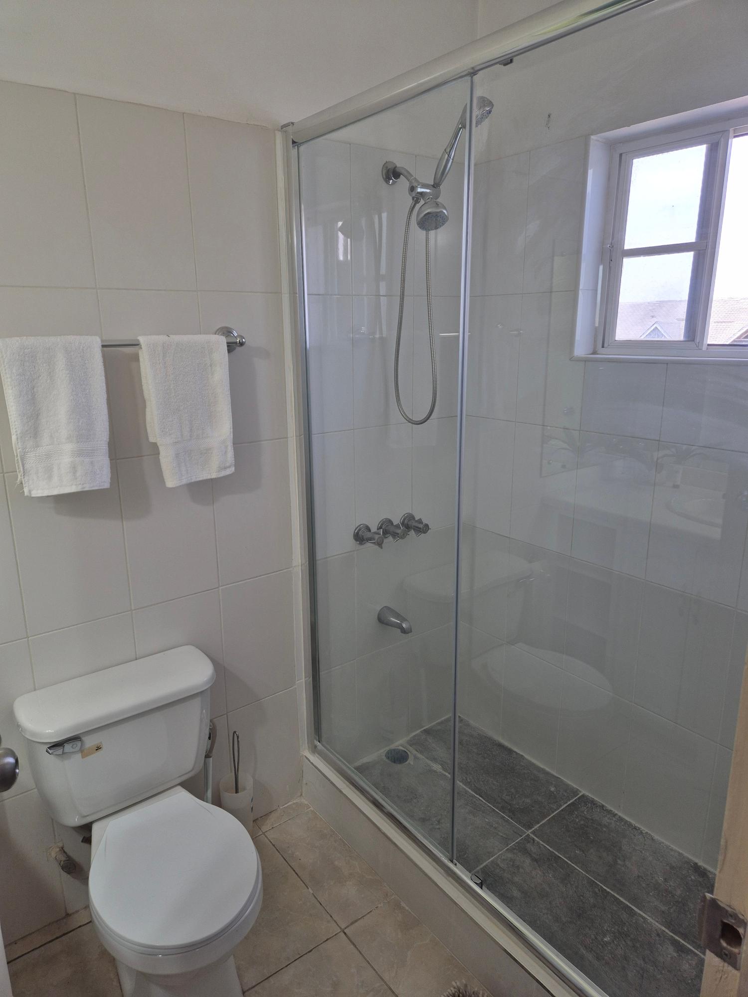 Seventh image of 38-19 Kensington Crescent in Kingston 5, St. Andrew, Jamaica - property is For Rent