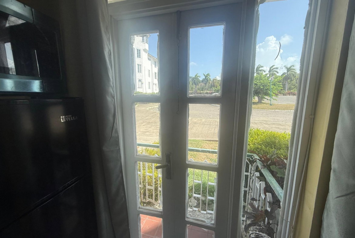 Tenth image of A1- Sea Castle in Rose Hall, St. James, Jamaica - property is For Sale