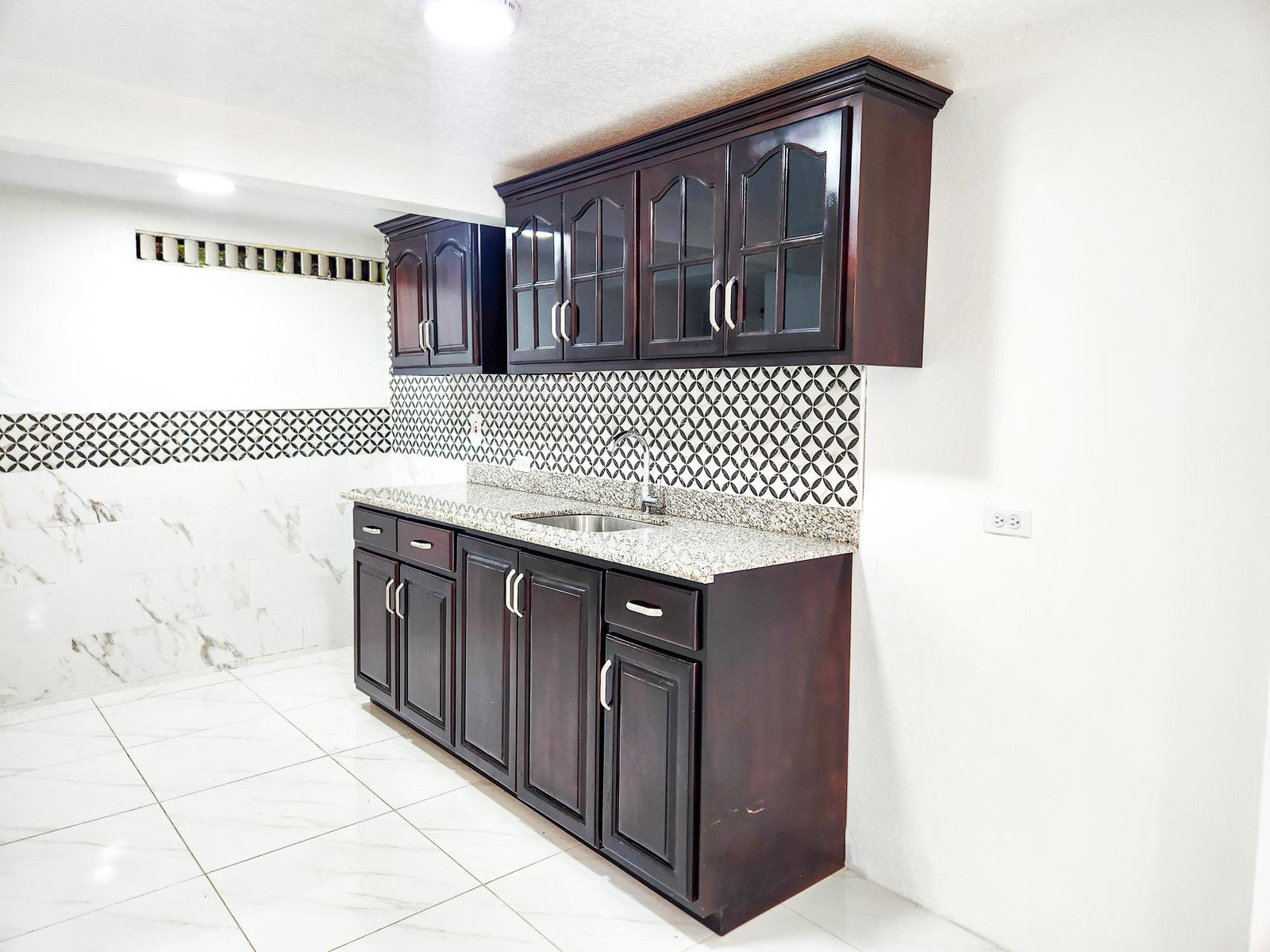 Fourth image of 3-1 Fort George Crescent in Stony Hill P.O., St. Andrew, Jamaica - property is For Rent